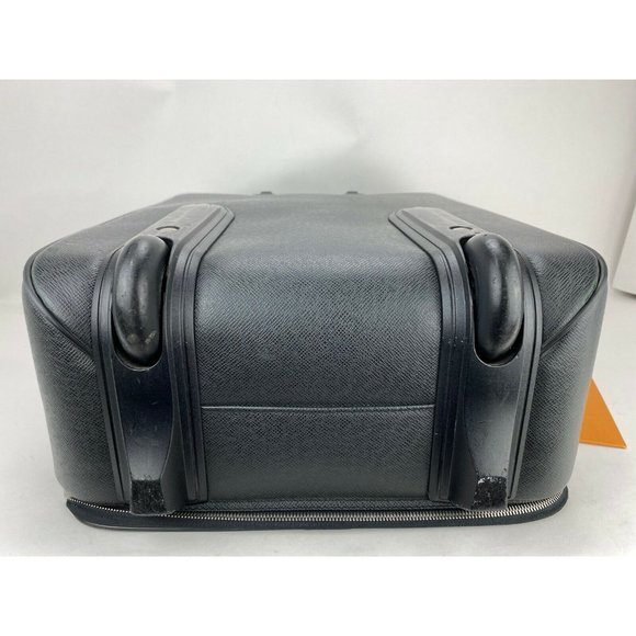 LOUIS VUITTON Luggage Taiga Pegase 60 Ardoise Rolling Suitcase Carryon - Picture 6 of 12